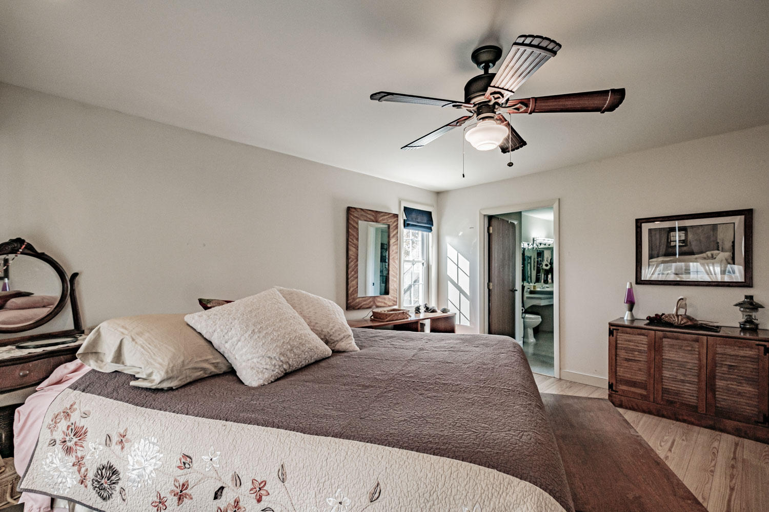 55 Robinson Gardens Lewiston ME 04240