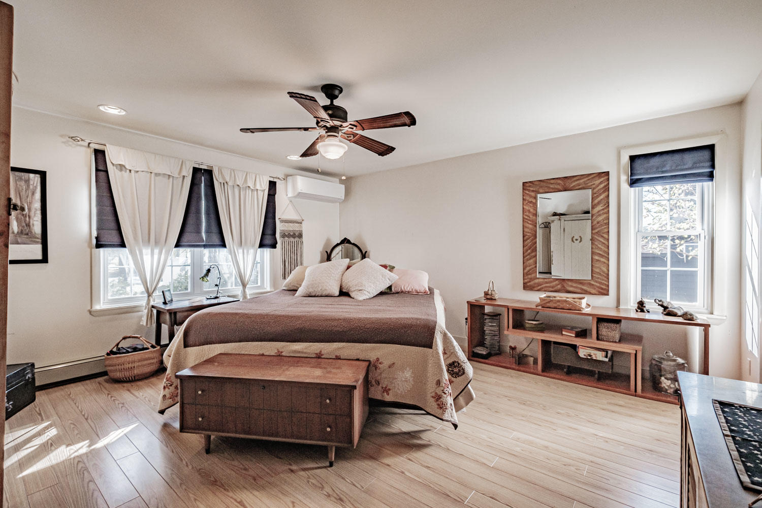 55 Robinson Gardens Lewiston ME 04240
