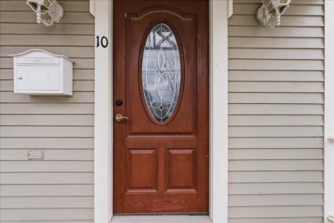 10 Middle Street Lisbon ME 04252