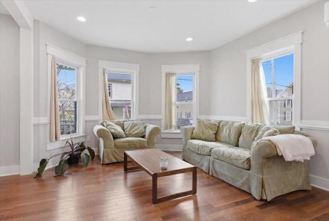 10 Middle Street Lisbon ME 04252
