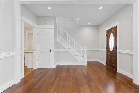 10 Middle Street Lisbon ME 04252