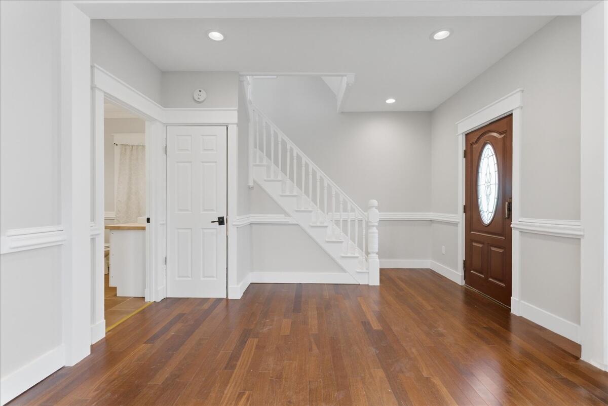 10 Middle Street Lisbon ME 04252