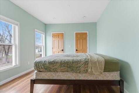 10 Middle Street Lisbon ME 04252