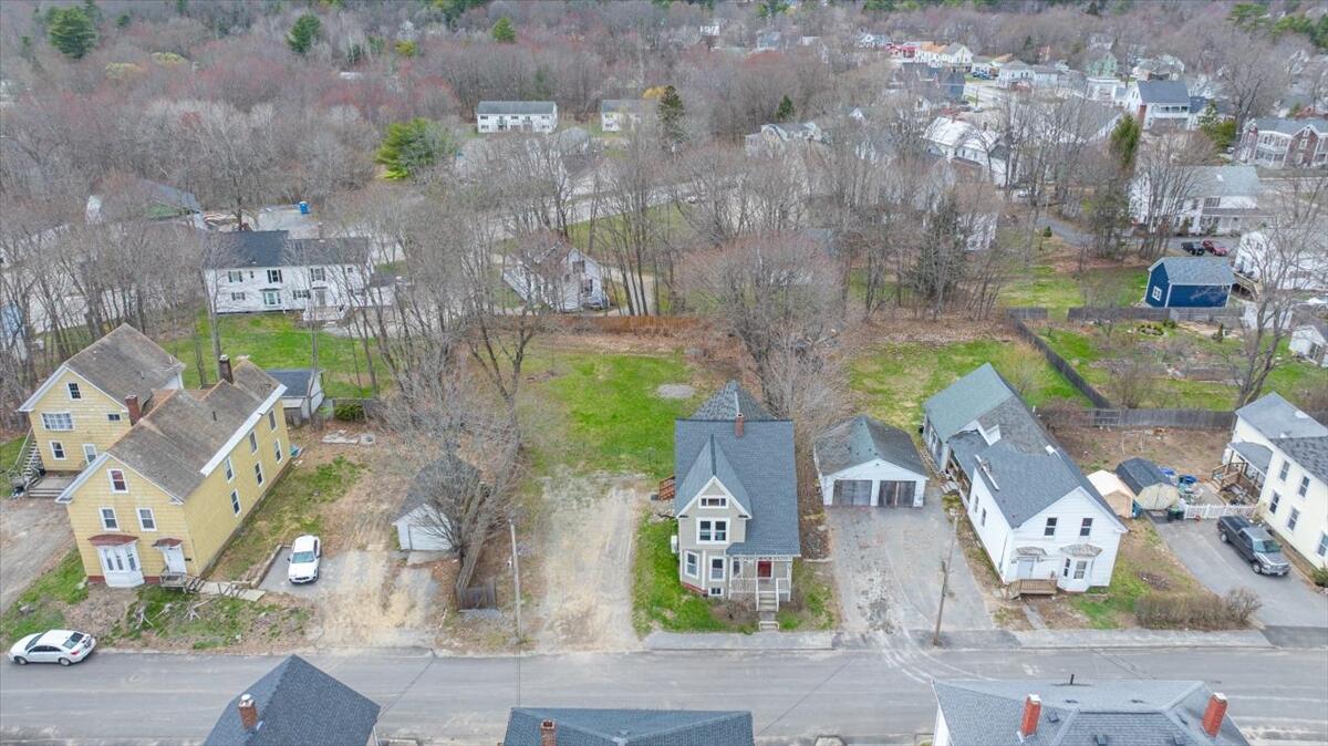 10 Middle Street Lisbon ME 04252