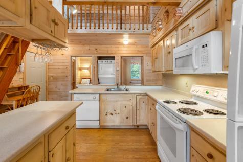 11 Evergreen Heights Liberty ME 04949