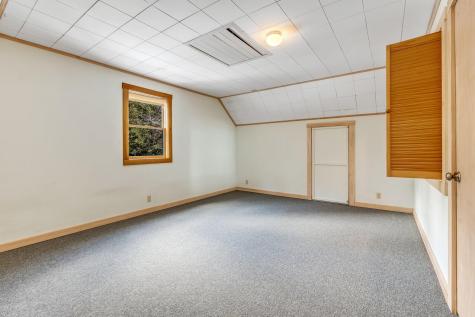 11 Evergreen Heights Liberty ME 04949