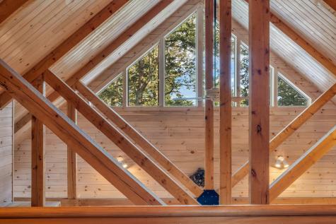 11 Evergreen Heights Liberty ME 04949