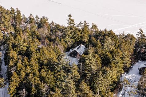 11 Evergreen Heights Liberty ME 04949