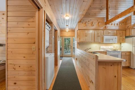 11 Evergreen Heights Liberty ME 04949