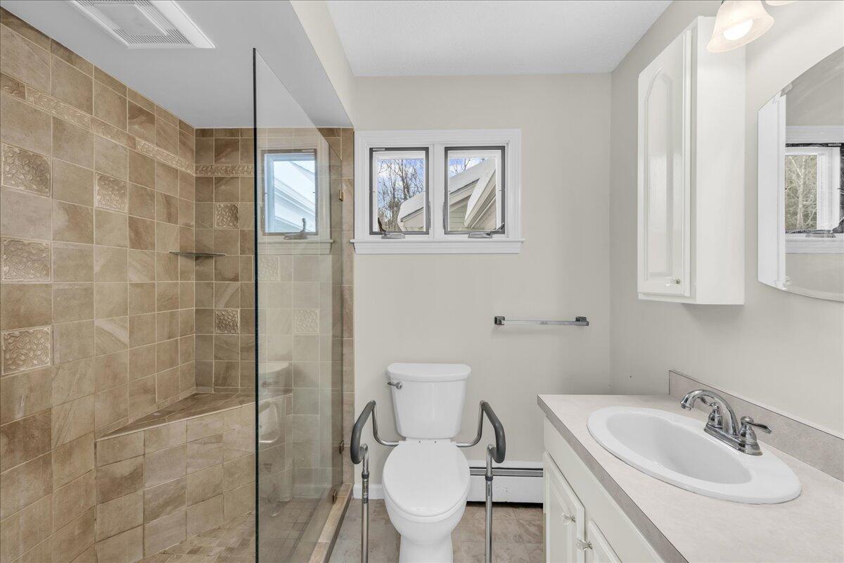 17 A Hunt Road Belfast ME 04915