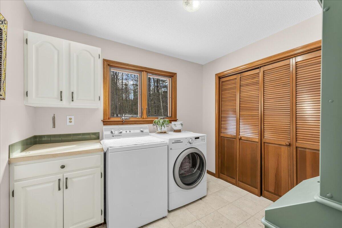 17 A Hunt Road Belfast ME 04915