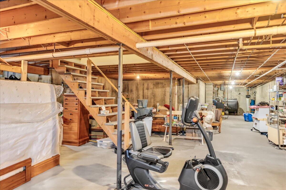 17 A Hunt Road Belfast ME 04915