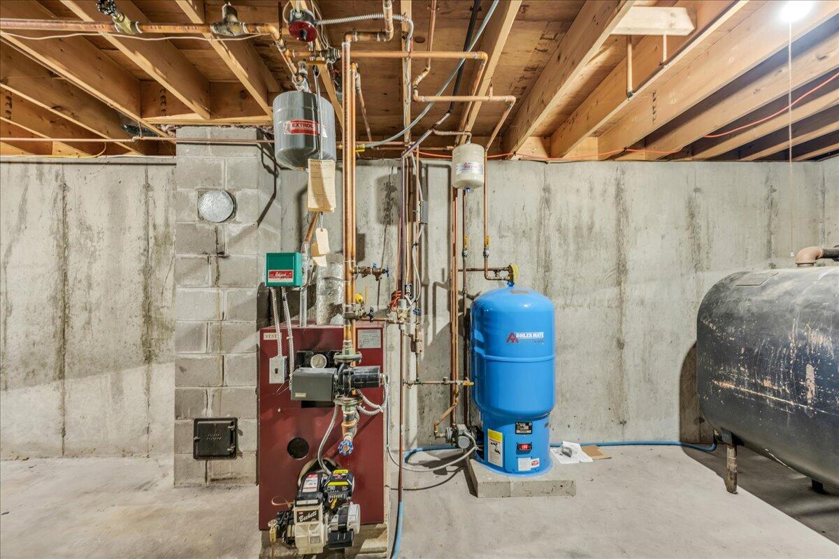 17 A Hunt Road Belfast ME 04915