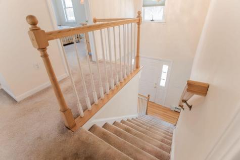 18 Greenacre Drive York ME 03909