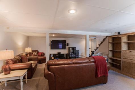 18 Greenacre Drive York ME 03909