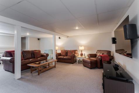 18 Greenacre Drive York ME 03909