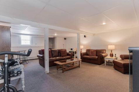 18 Greenacre Drive York ME 03909