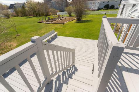 18 Greenacre Drive York ME 03909