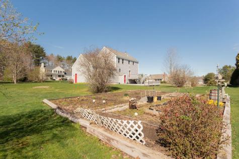 18 Greenacre Drive York ME 03909