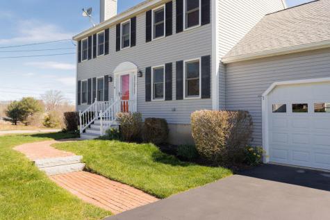 18 Greenacre Drive York ME 03909