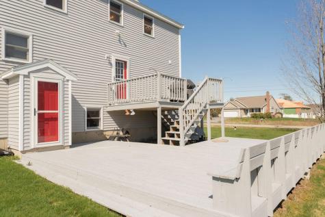 18 Greenacre Drive York ME 03909