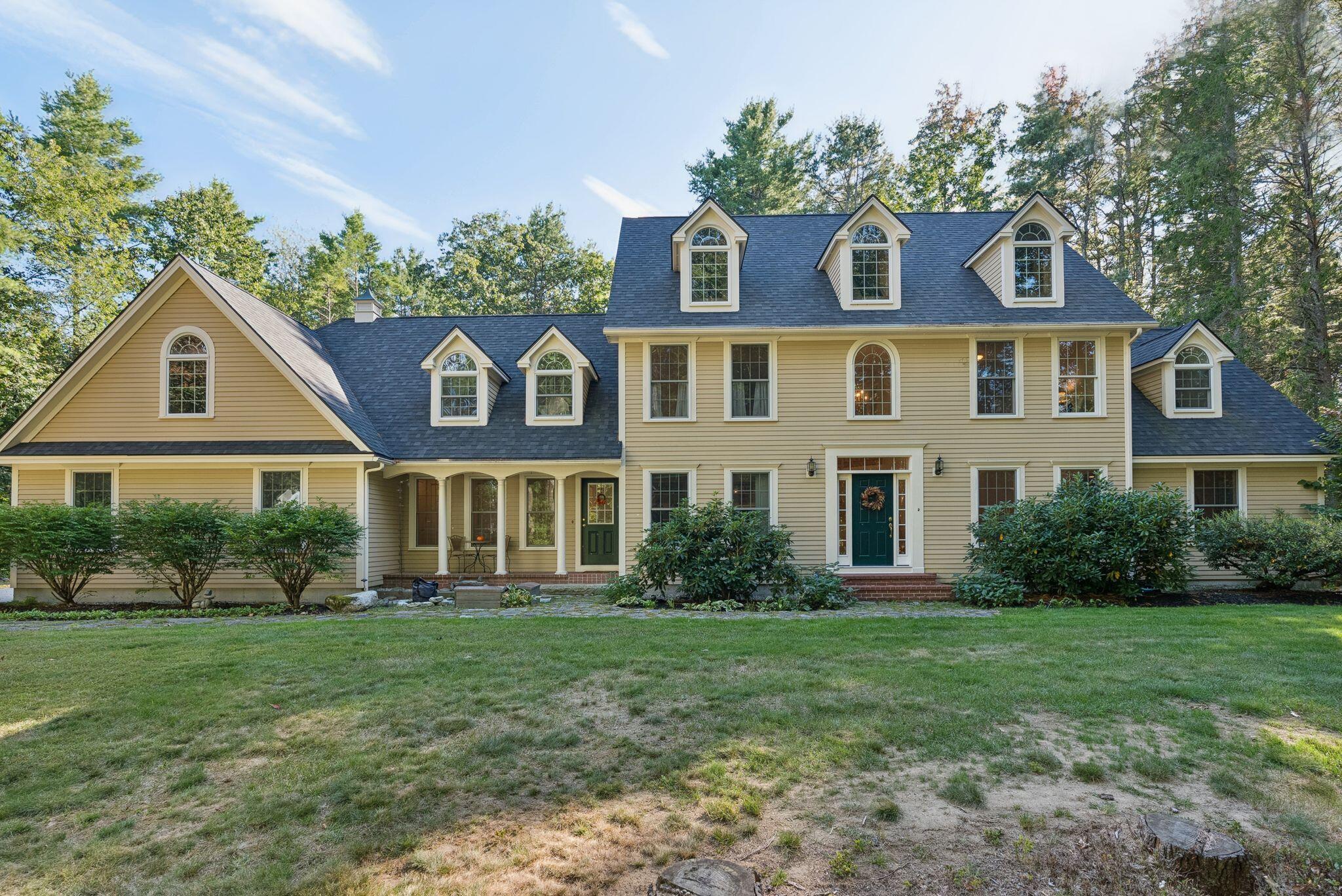 44 Essex Drive Yarmouth ME 04096