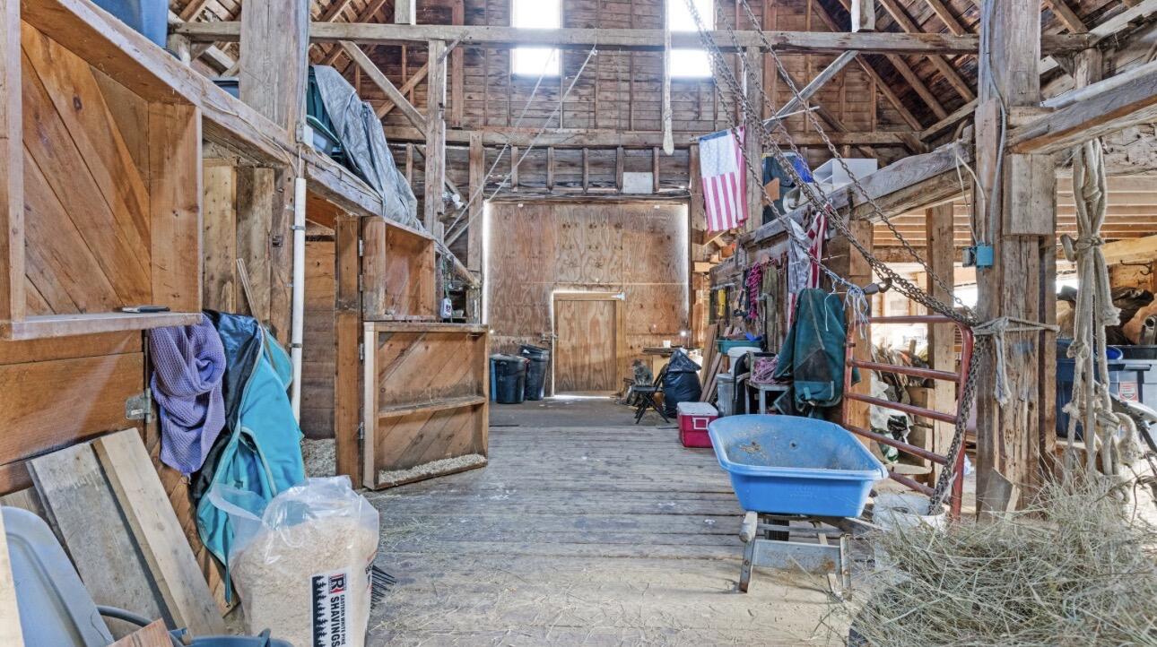 16 Hubbard Road Canaan ME 04924