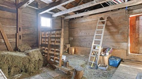 16 Hubbard Road Canaan ME 04924