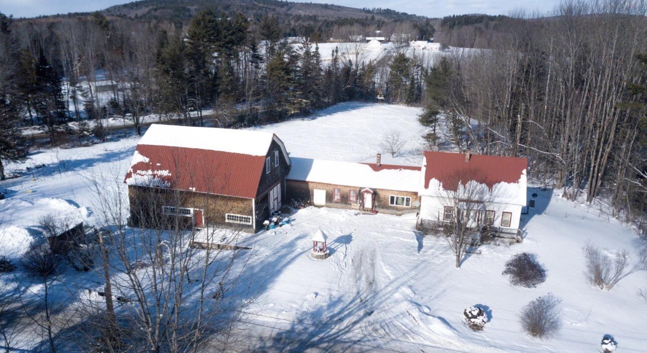 16 Hubbard Road Canaan ME 04924