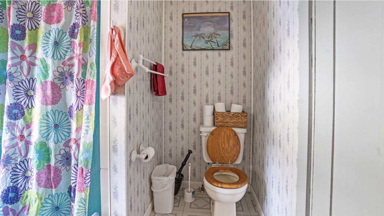 16 Hubbard Road Canaan ME 04924