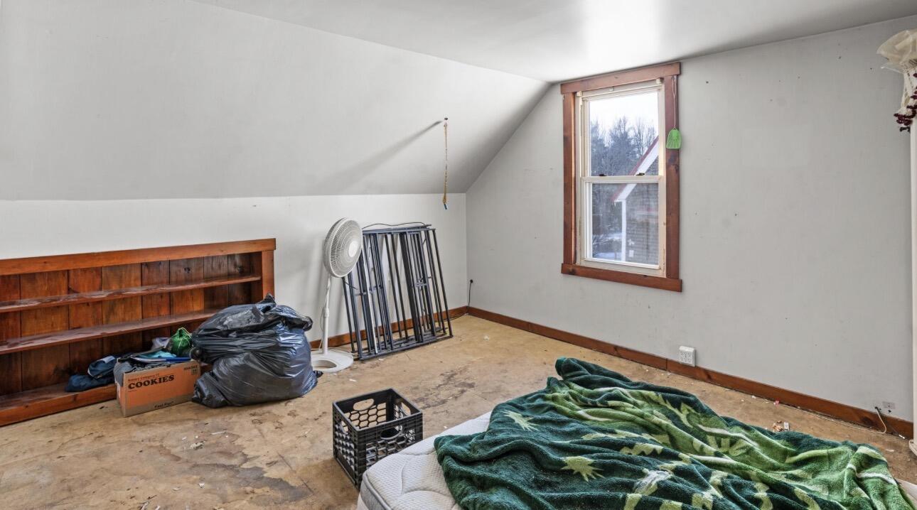 16 Hubbard Road Canaan ME 04924