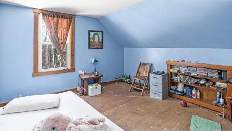 16 Hubbard Road Canaan ME 04924