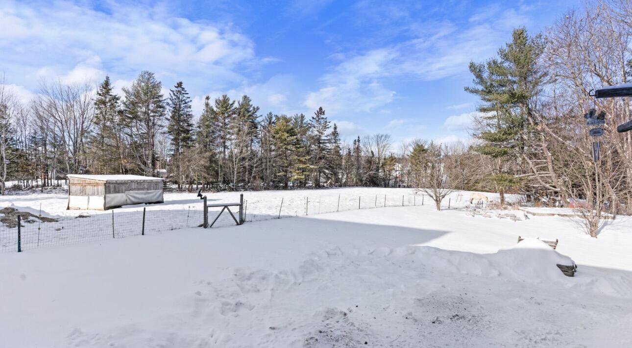 16 Hubbard Road Canaan ME 04924