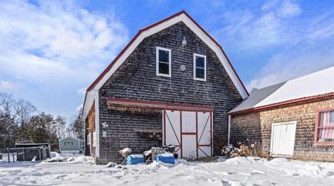 16 Hubbard Road Canaan ME 04924