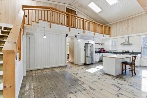 16 Trillium Estates Rome ME 04963