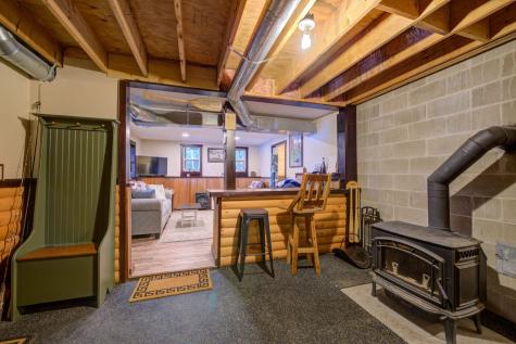 70 Hogan Pond Lane Oxford ME 04270