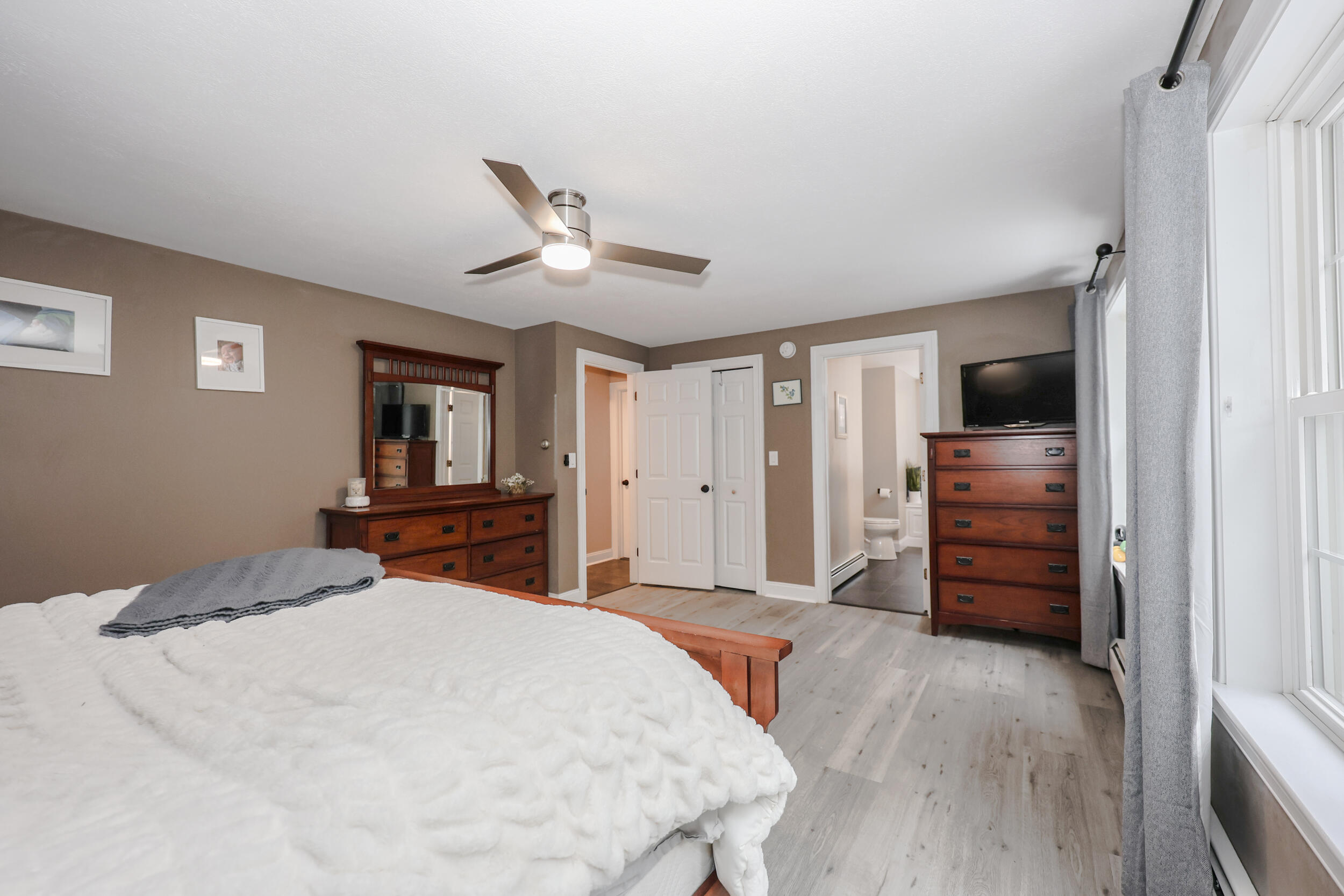 2 Deer Run Circle Arundel ME 04046
