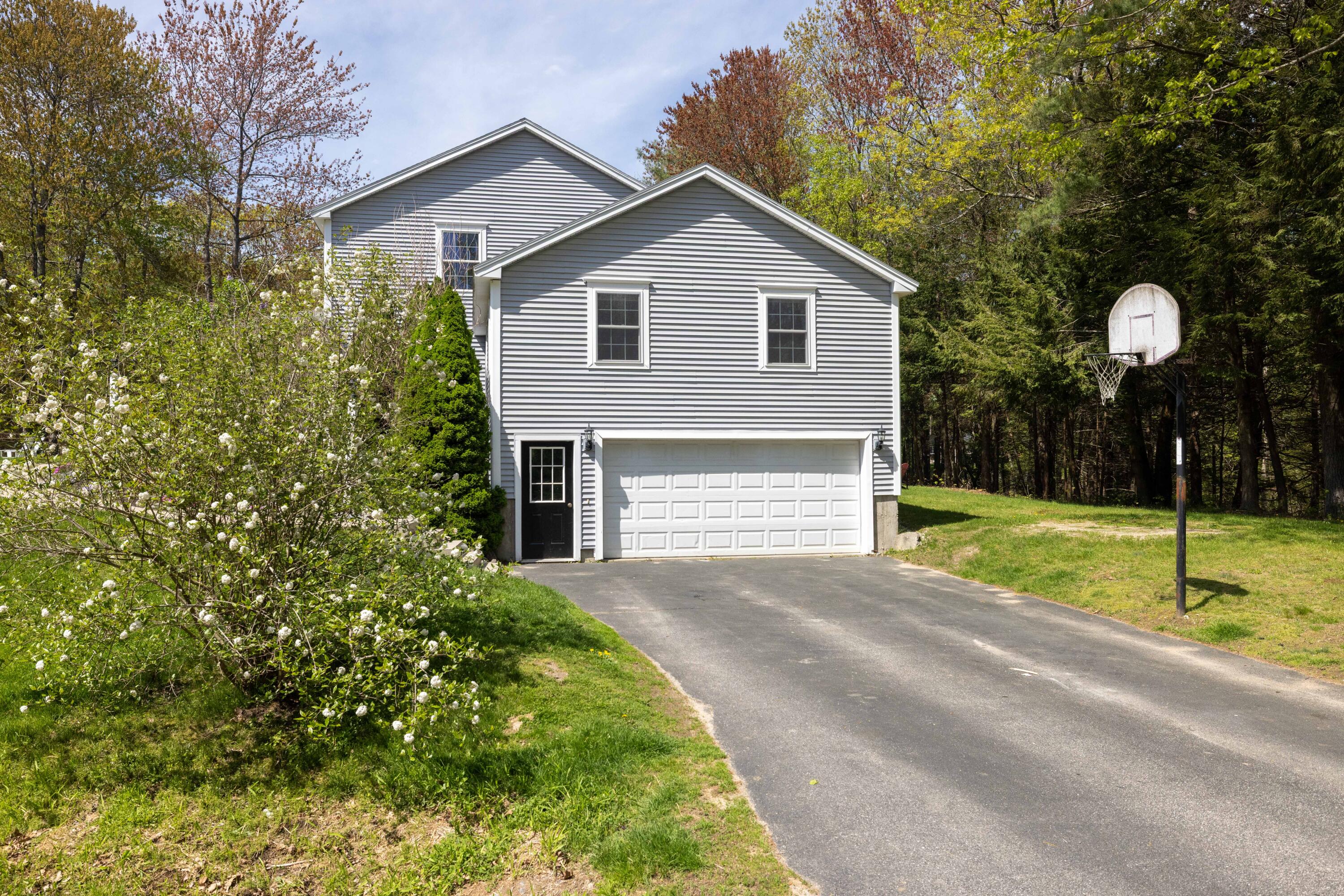 2 Deer Run Circle Arundel ME 04046