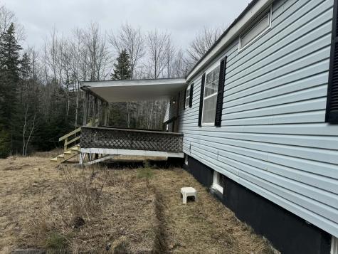 141 Cross Road Hancock ME 04640