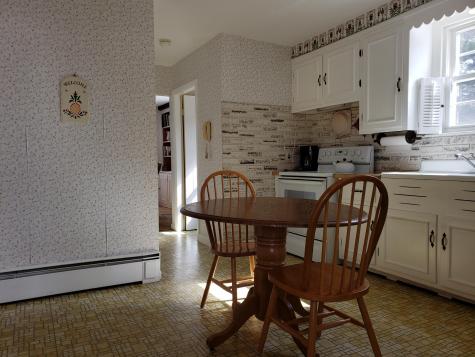 18 Glen Avenue Waterville ME 04901