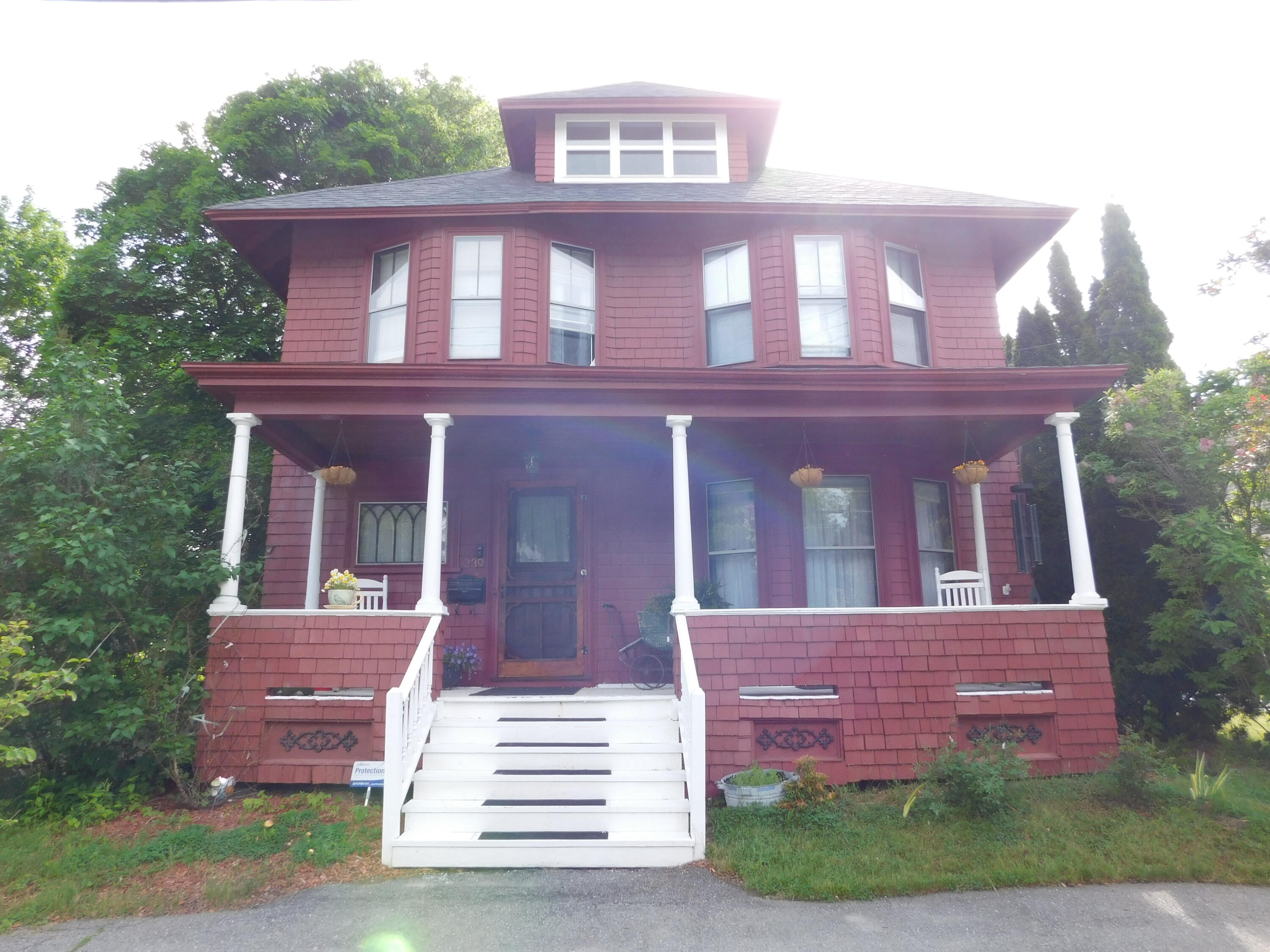 239 Essex Street Bangor ME 04401