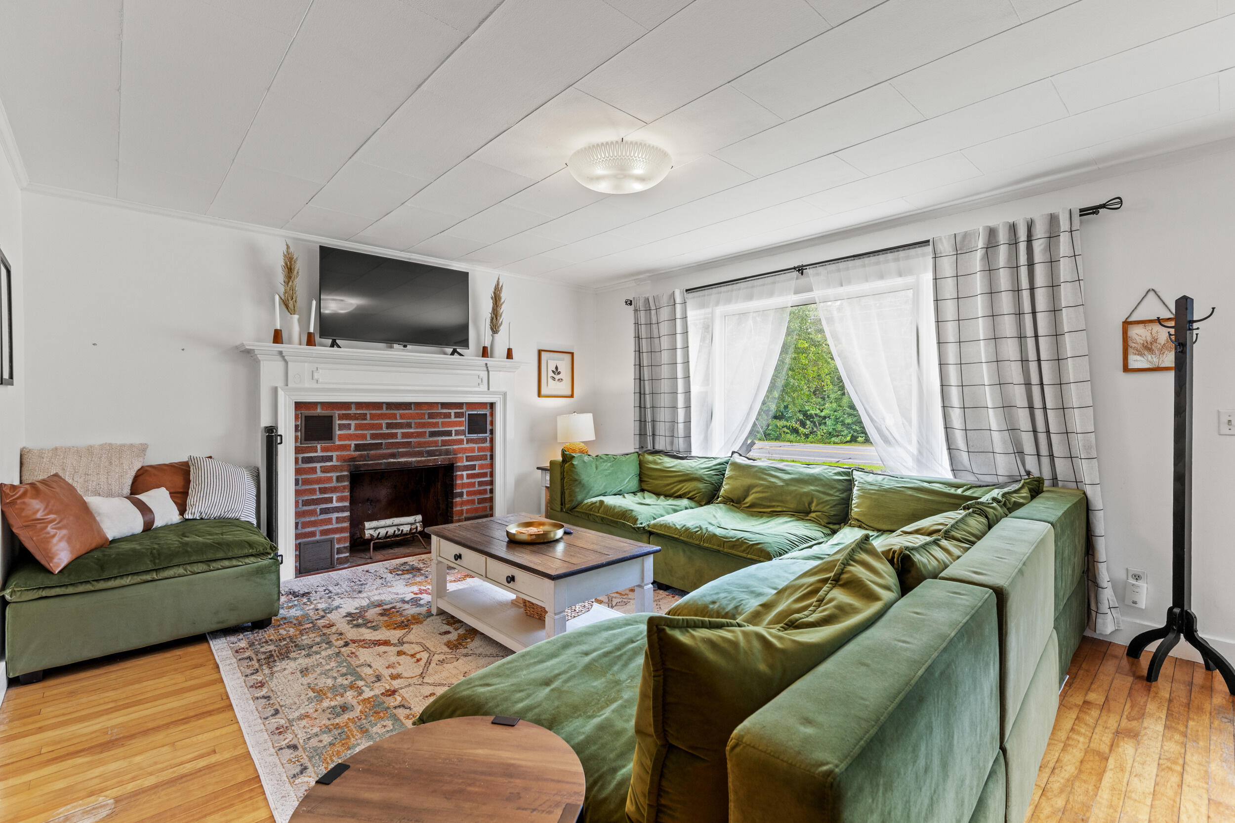 168 Main Street Sanford ME 04083