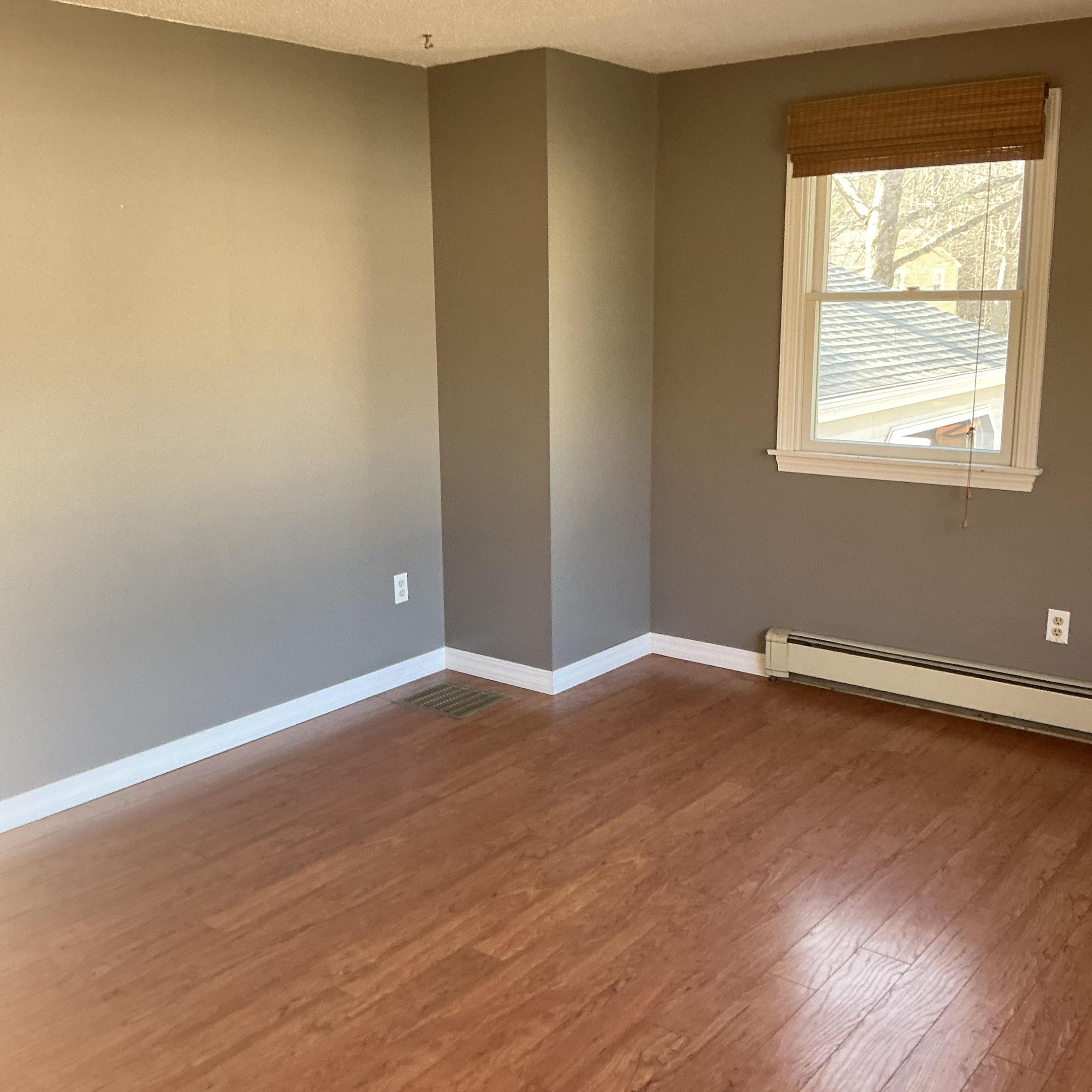 1 Carolyn Street Topsham ME 04086