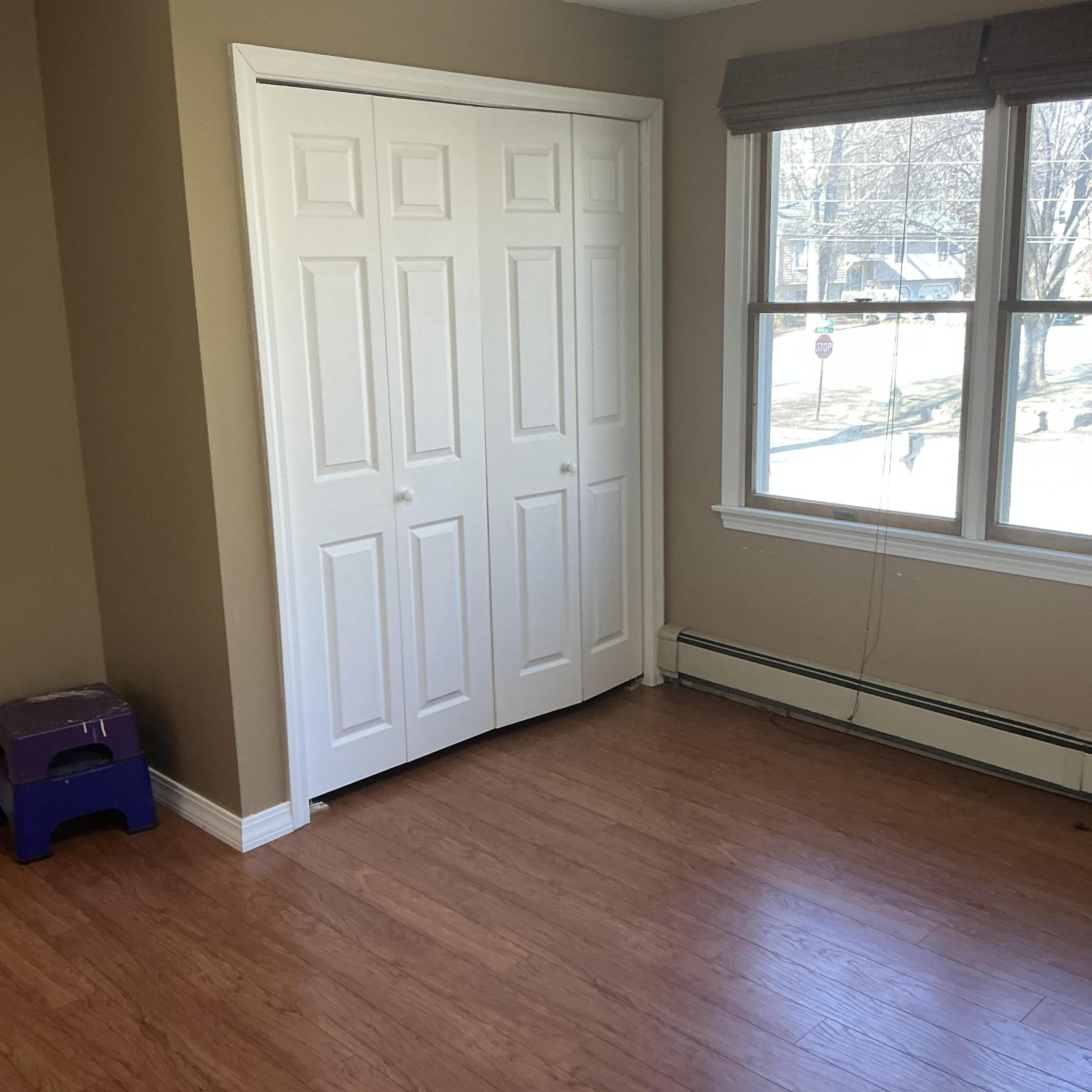 1 Carolyn Street Topsham ME 04086