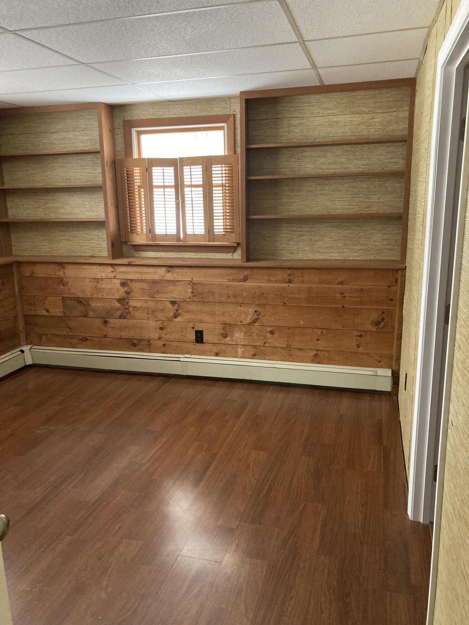 1 Carolyn Street Topsham ME 04086