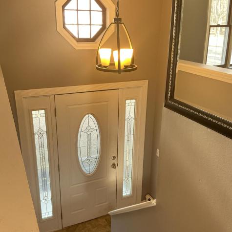 1 Carolyn Street Topsham ME 04086