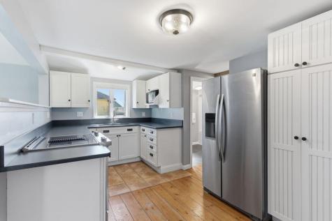 8 Bickford Street Scarborough ME 04074
