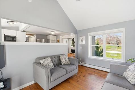 8 Bickford Street Scarborough ME 04074