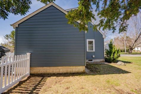 8 Bickford Street Scarborough ME 04074