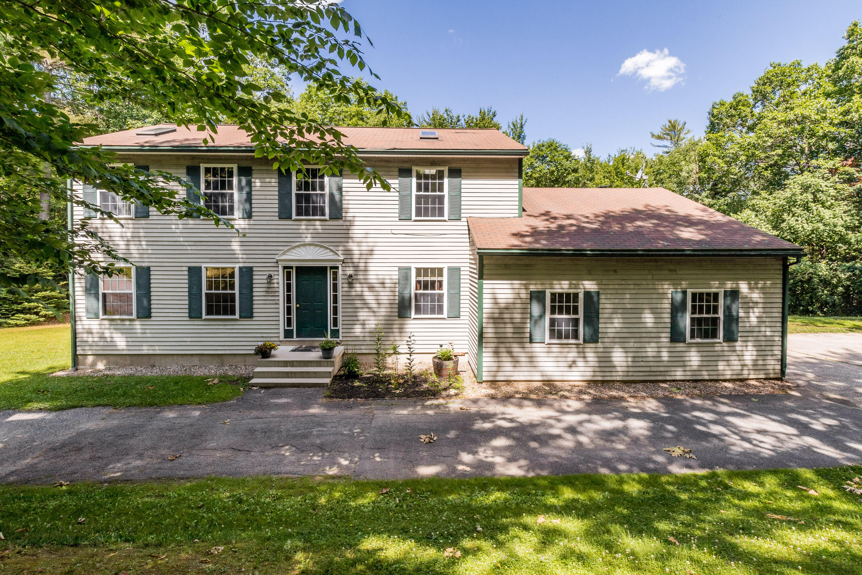29 Hillview Lane Lewiston ME 04240